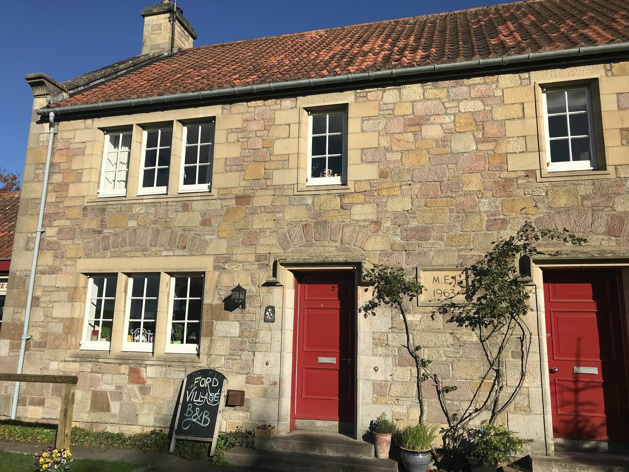 Ford Village Bed & Breakfast 외부 사진